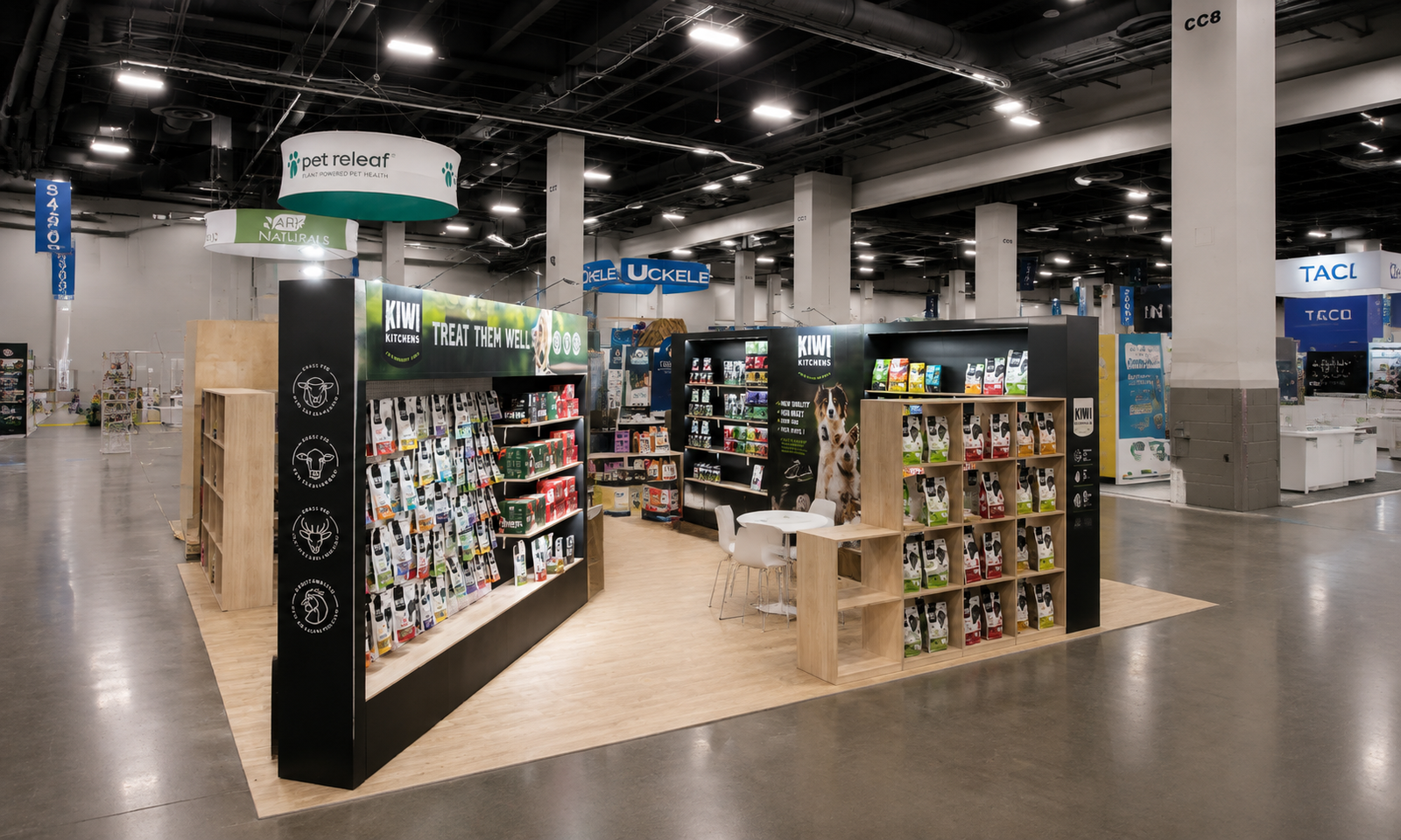 Super Zoo 2022 20x20 Booth for KIWI in Las Vegas